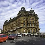 Hotell The Grand 3*