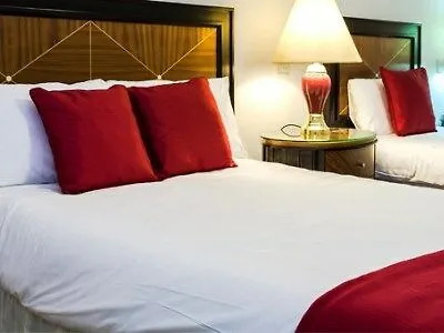 Hotel The Grand 3*