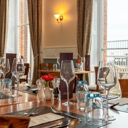 Hotel The Grand Scarborough